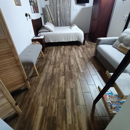 Bed And Breakfast Raggio Di Sole Iglesias Ngoại thất bức ảnh